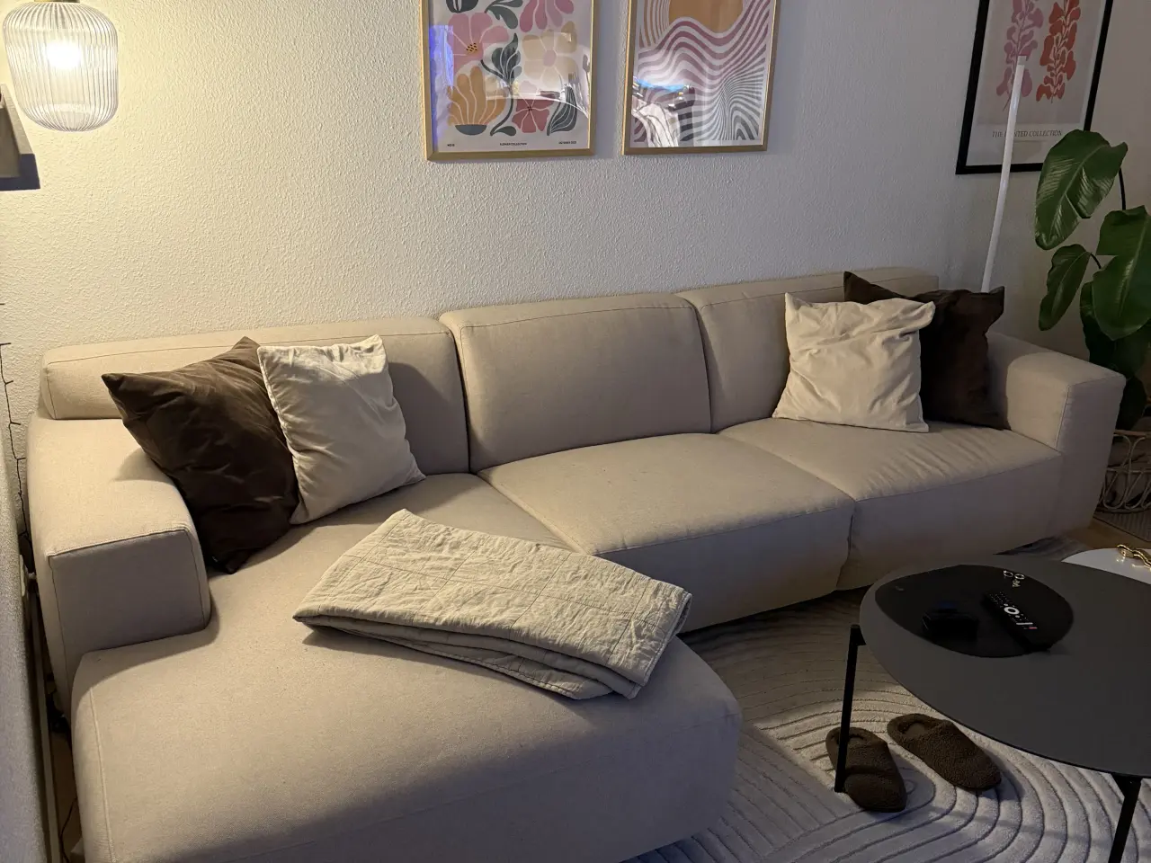 Billede 2 - Beige sofa med chaiselong