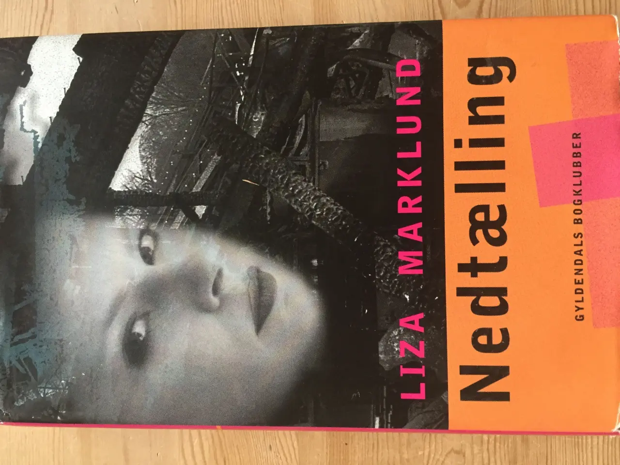 Billede 4 - TILBUD: Liza Marklund, 12 bøger, 50 kr. pr. stk.