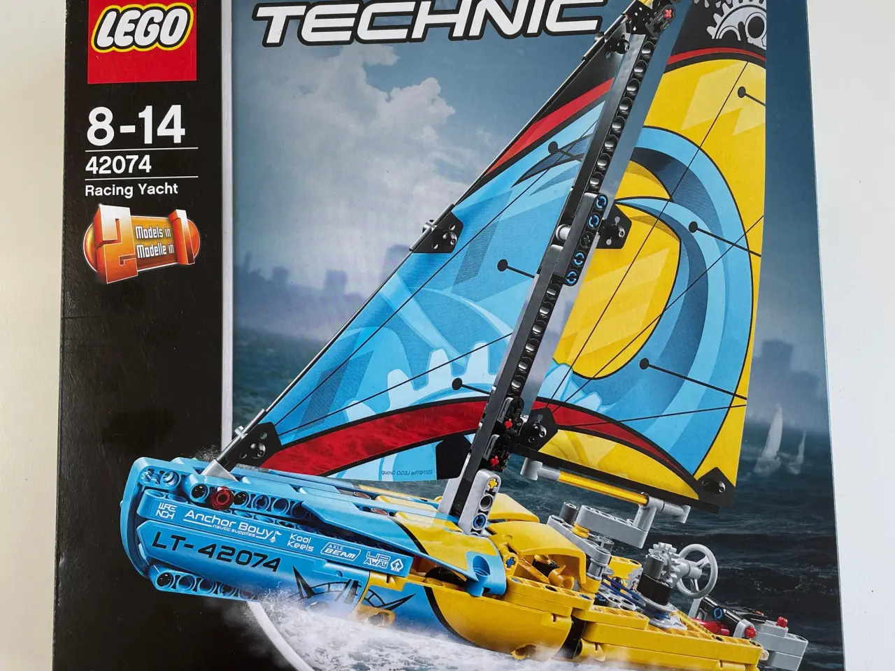 Billede 1 - Lego Technic Racing Yacht 42074