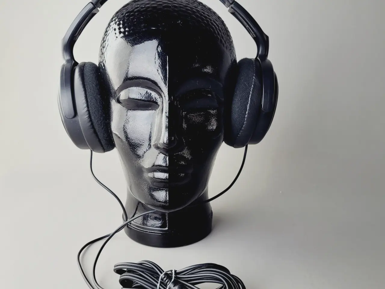 Billede 1 - ⭐️· 🎧 Philips SHP2000 Over-Ear Hovedtelefoner 