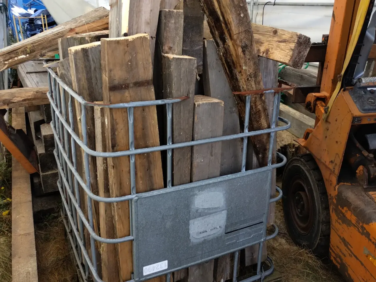 Billede 2 - Brænde, 1 m x 1 m x 1 m.