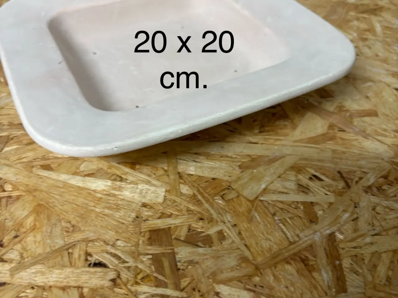Billede 1 - 2 keramiske forme 20 x 20 cm. 