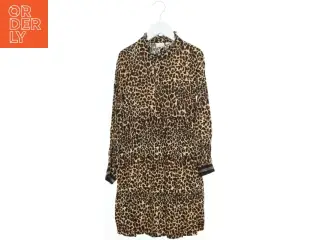 Kjole med leopardmønster fra Name It (str. 128)