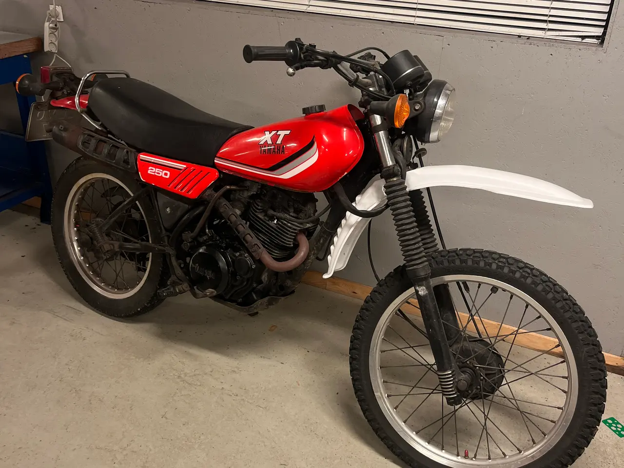 Billede 1 - Original og velkørende Yamaha XT250.