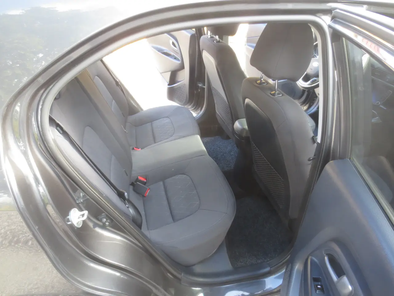 Billede 15 - Pæn Kia Rio 1.2 i År 16 Nysynet.