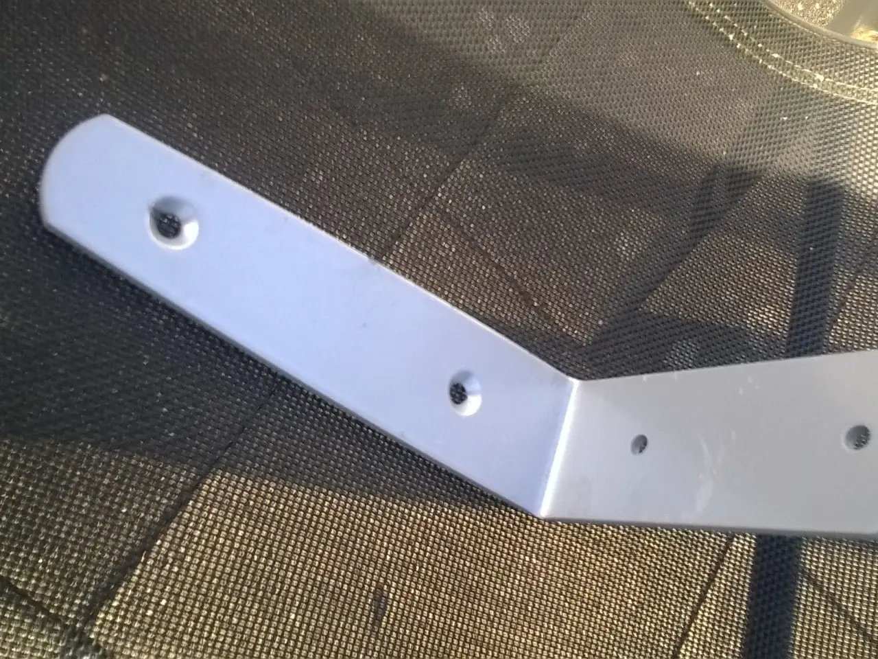 Billede 1 - Vinkelbeslag(Pulverlakeret)Grå 170x110x45x4mm ø6