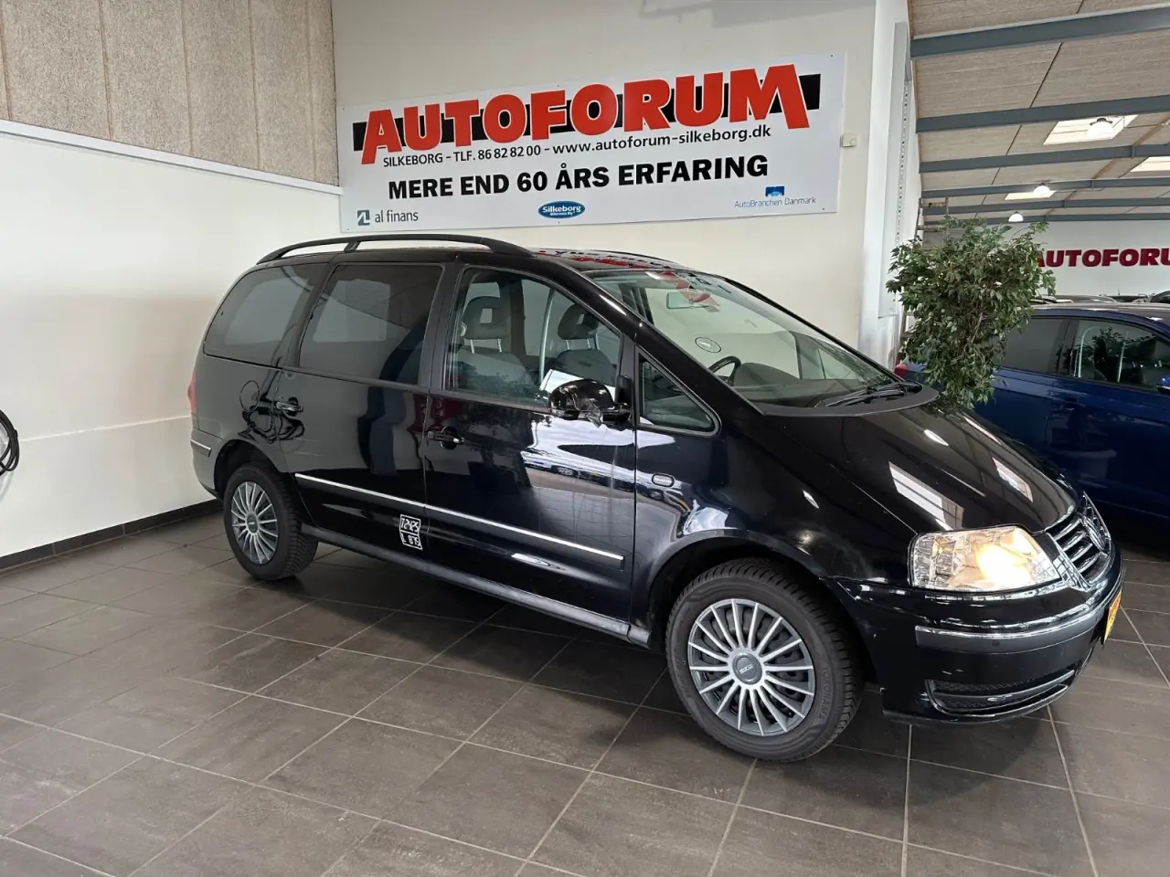 Billede 1 - VW Sharan 2,0 Comfortline Van