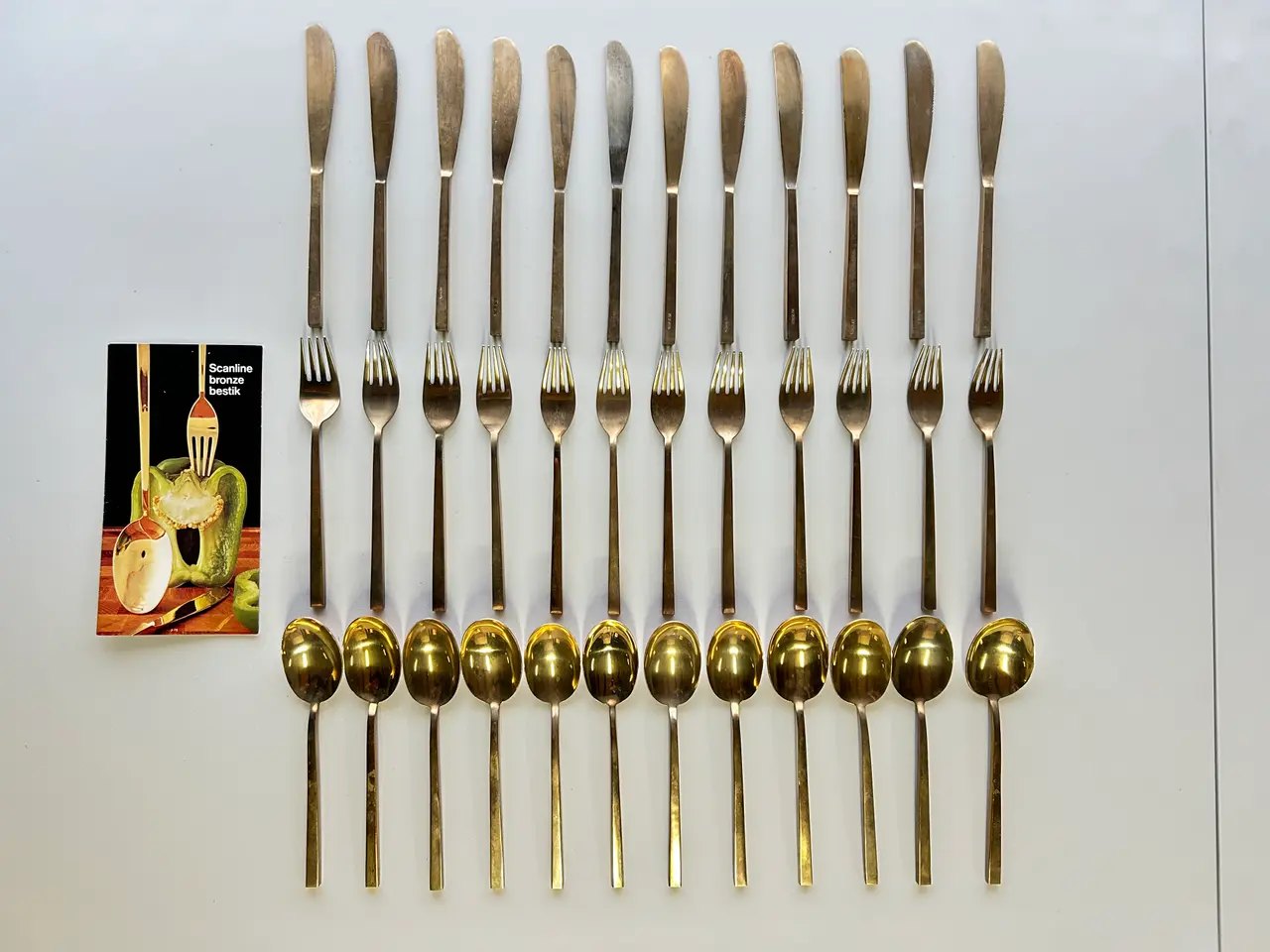 Billede 1 - Scanline bronzebestik. (39 dele + originalt hæfte)