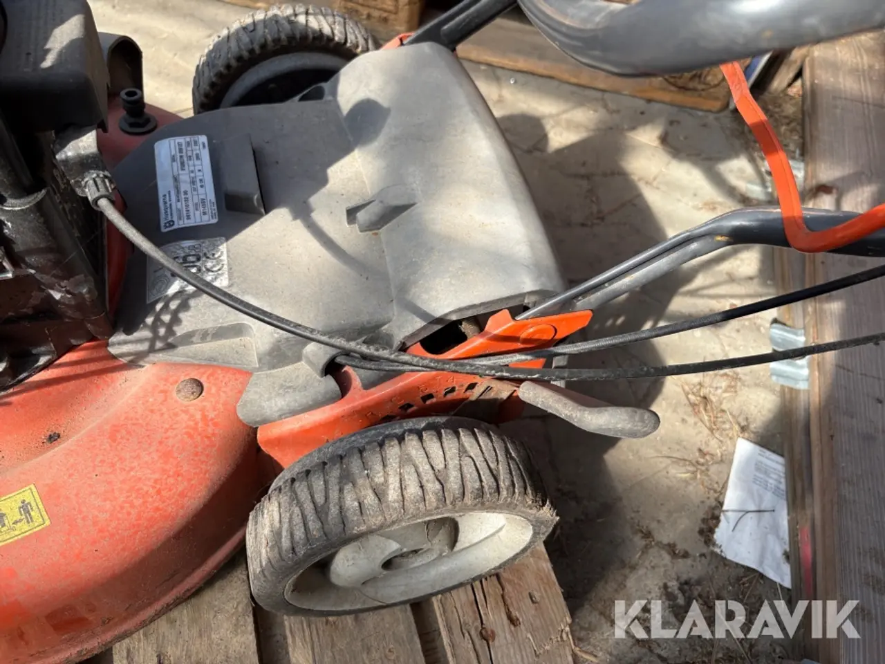 Billede 9 - Græsslåmaskine Husqvarna M145SV