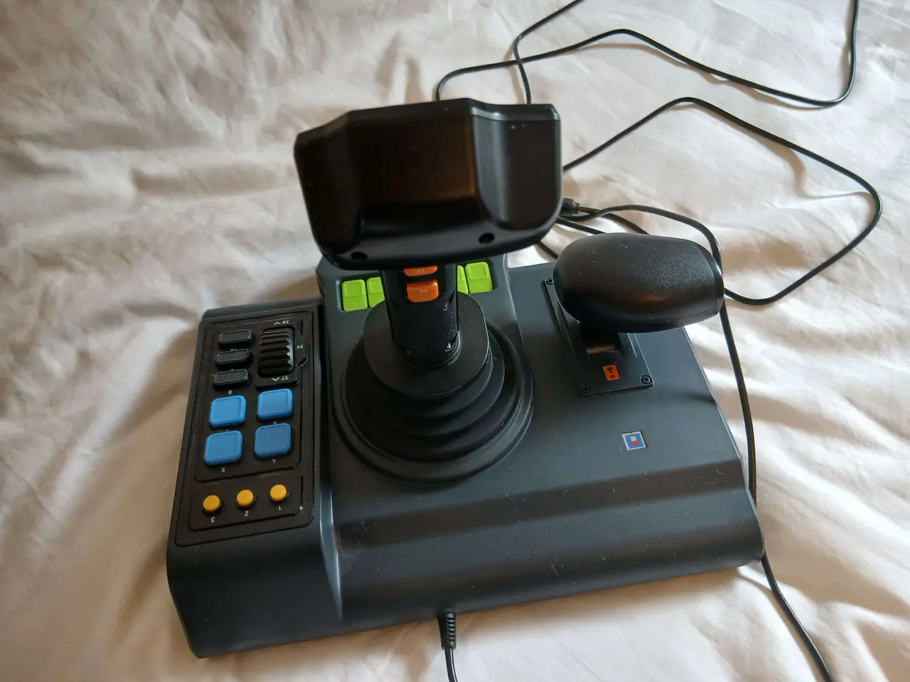 Billede 6 - hori rat og pedaler til farming simulator