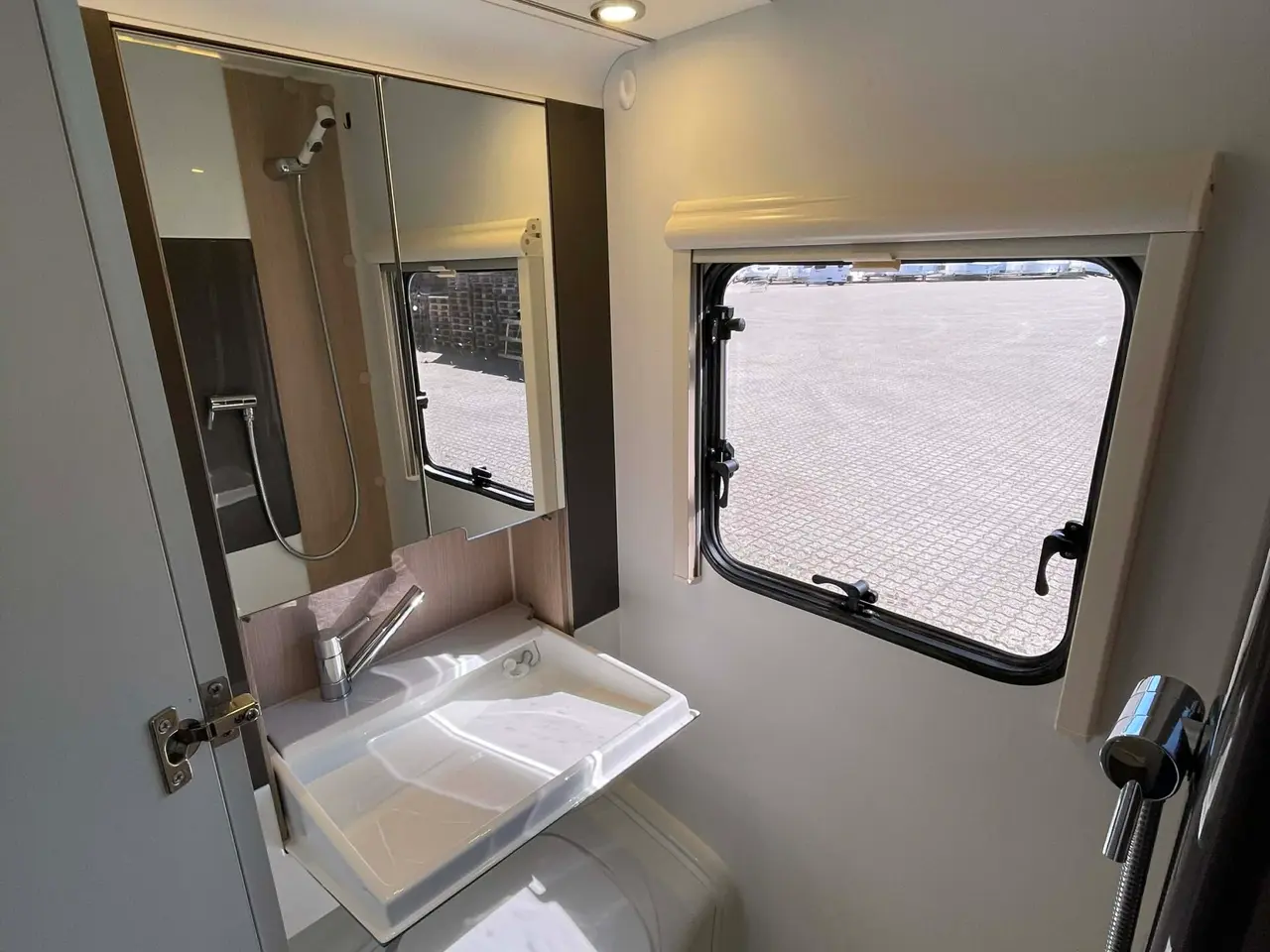 Billede 11 - 2019 - Adria Action 391 PH