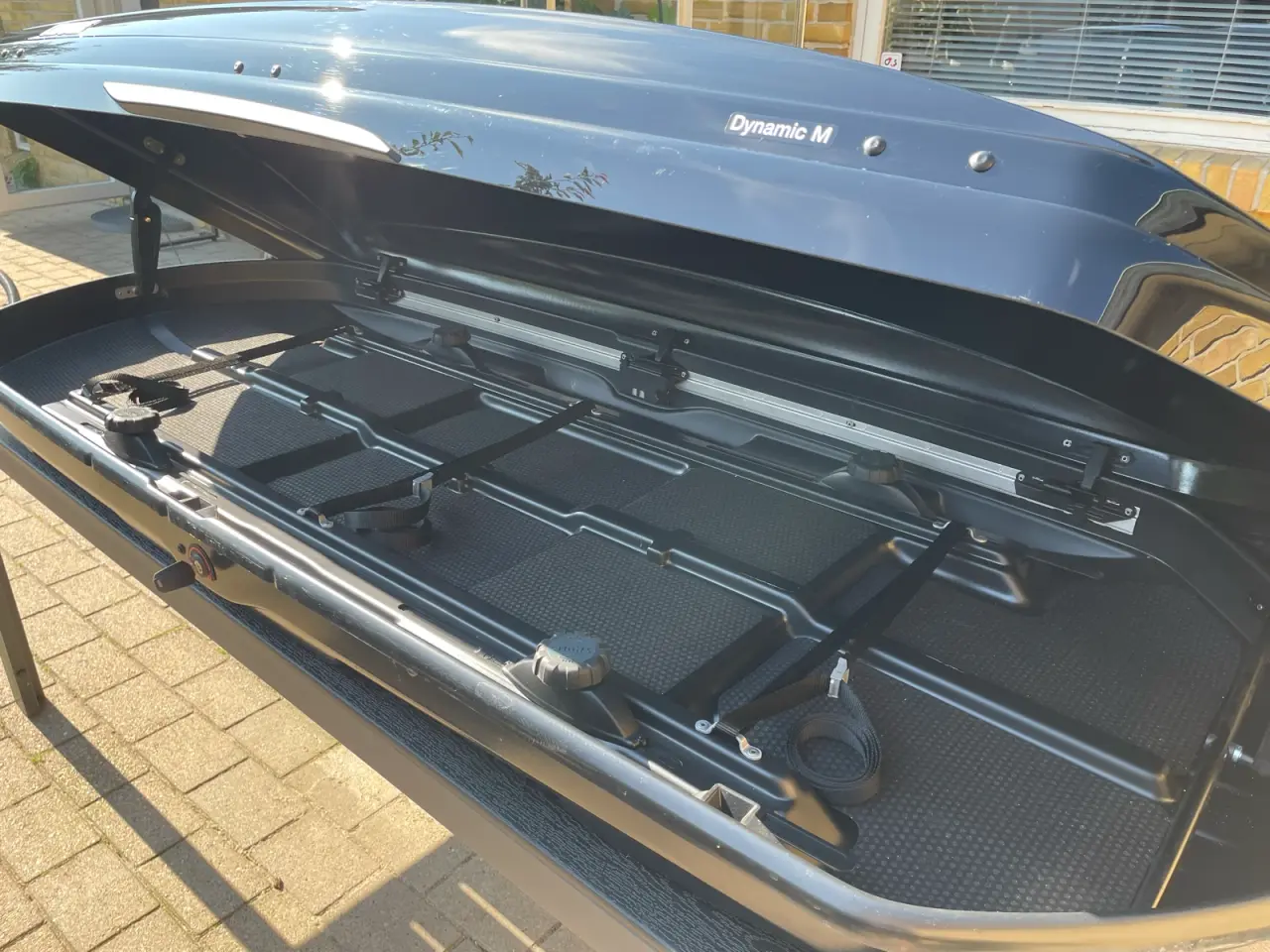 Billede 3 - Thule Dynamic M 800 tagboks
