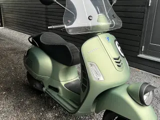 Vespa Sei Giorni