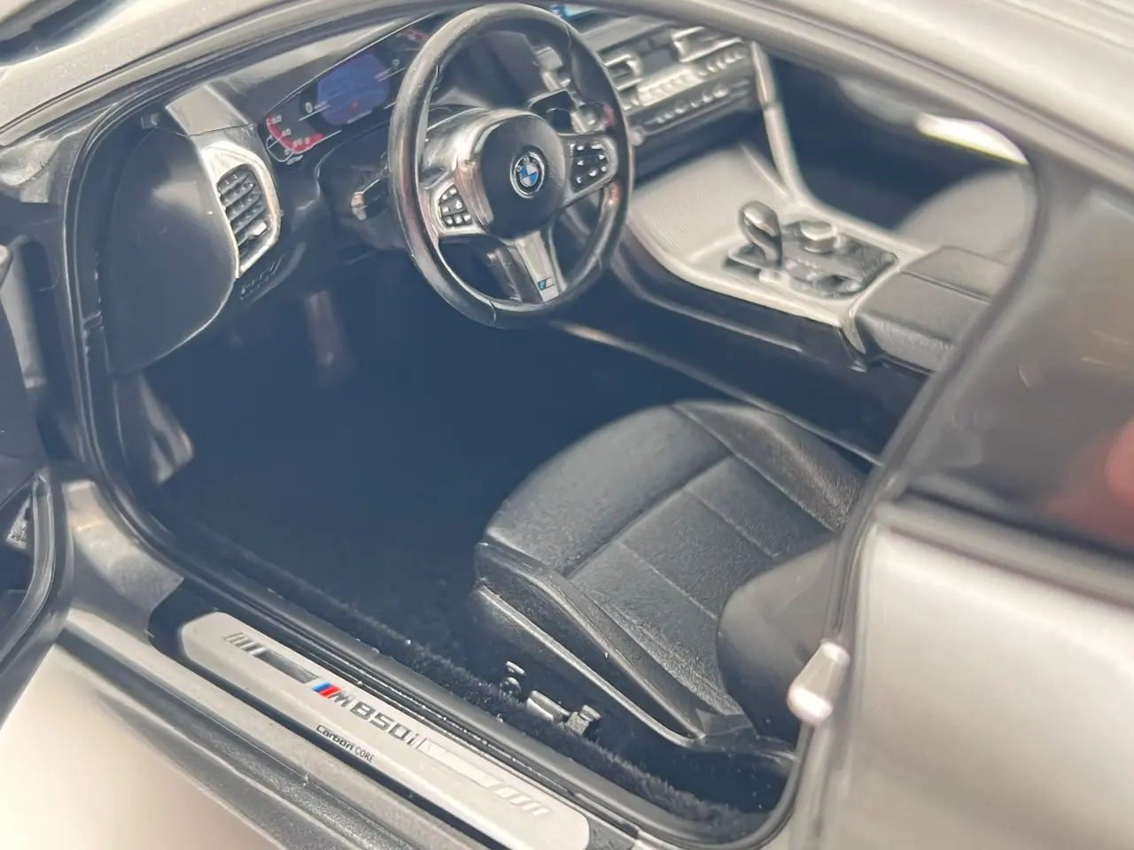 Billede 6 - 2018 BMW M850i Coupe 1:18 Limited Edition 20/200