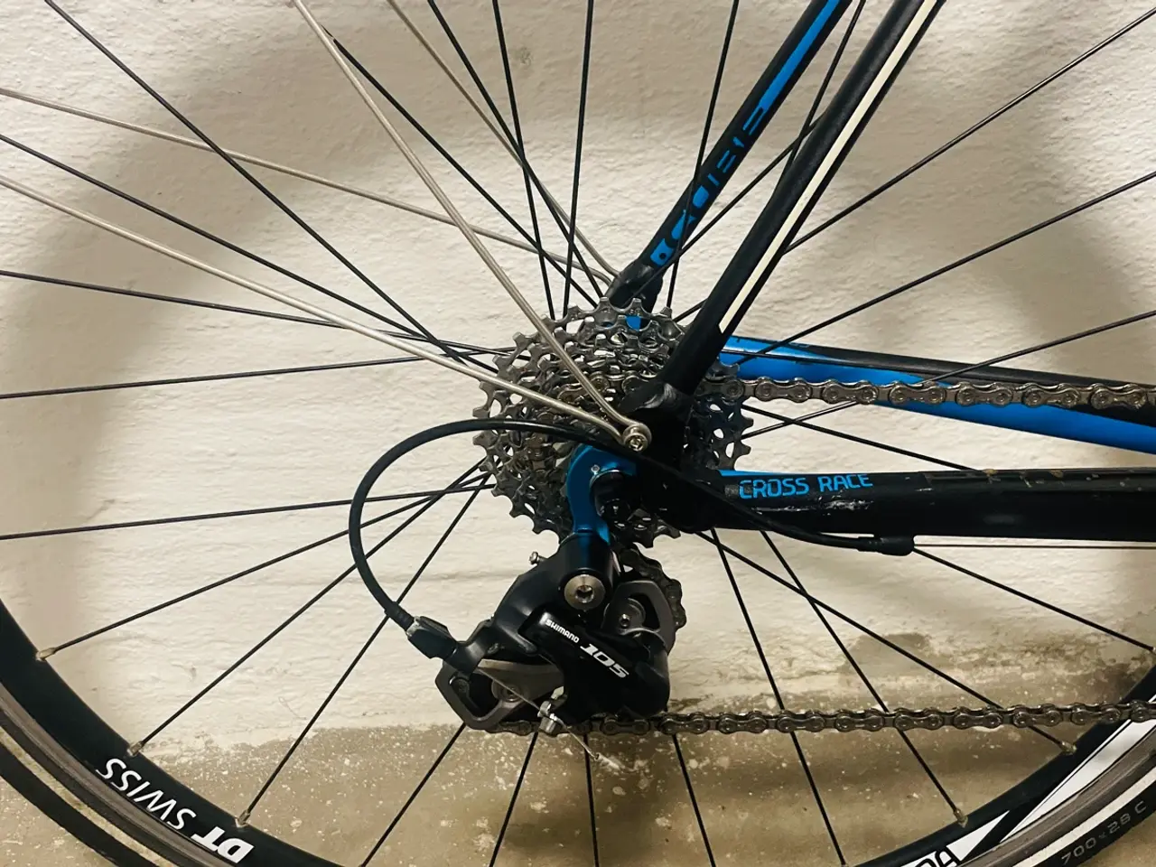 Billede 9 - Cube Cross Race - 56 cm - Carbon forgaffel