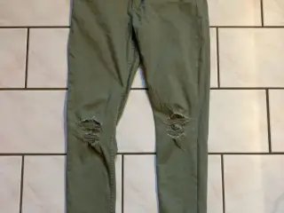 Armygrønne cowboybukser str. 152