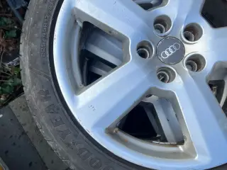 Gode sommerdæk på originale Audi-alufælge