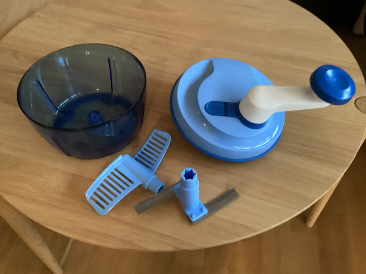 Billede 1 - Tupperware hakker