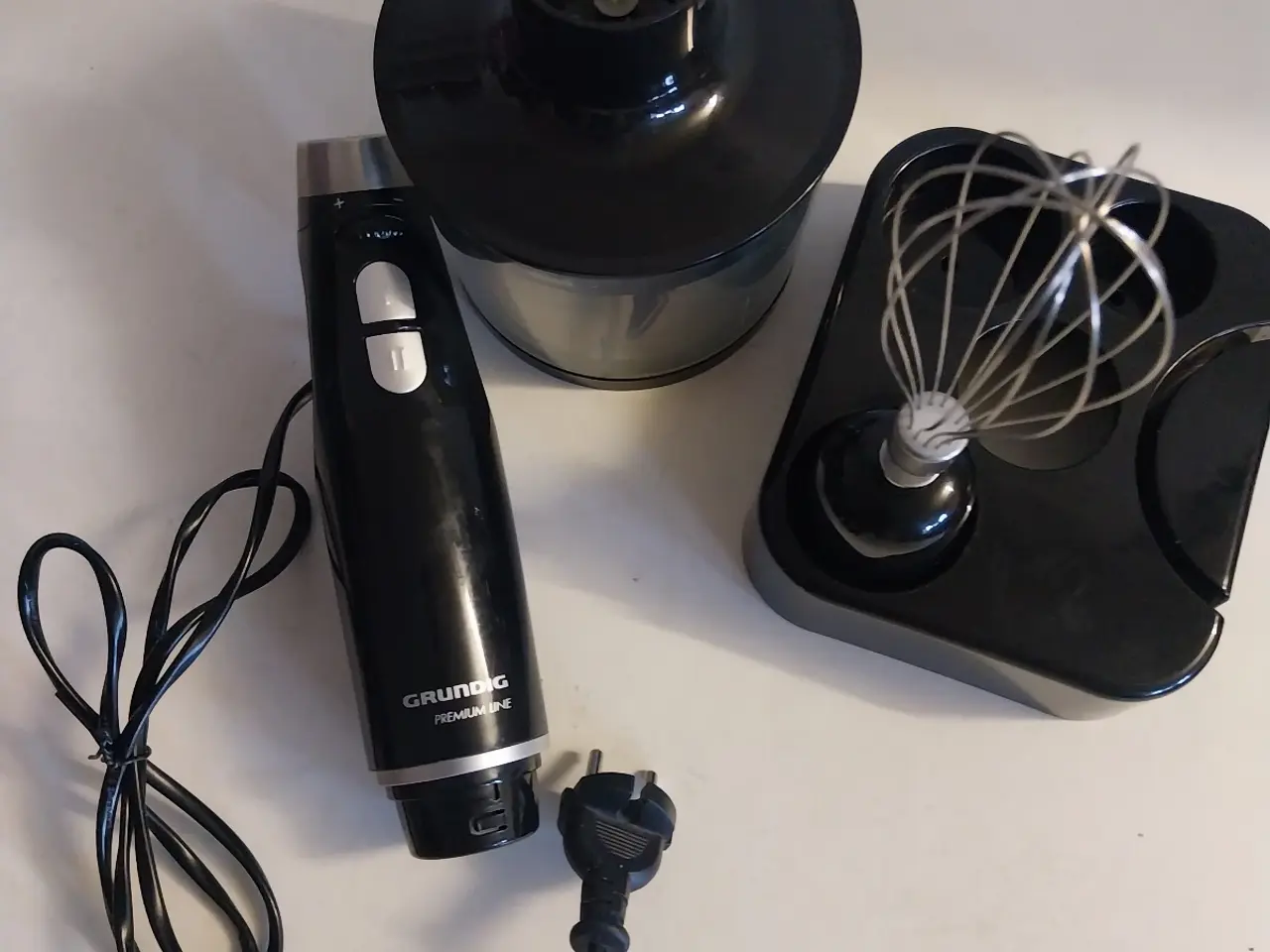 Billede 7 - Grundig minihakker og piskeris