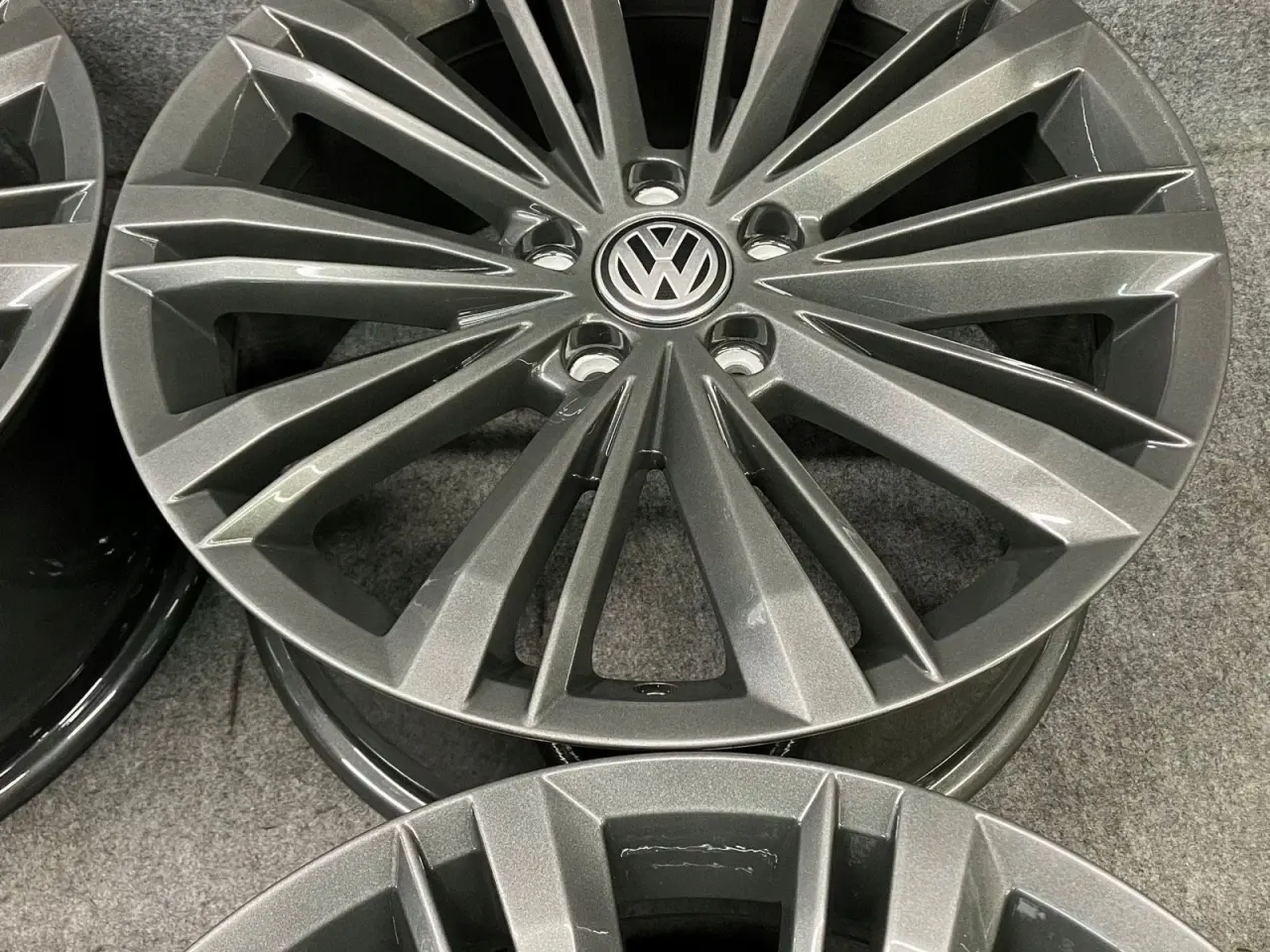 Billede 2 - ALUFÆLGE VW PASSAT B8 3G0 LIVERPOOL 18"
