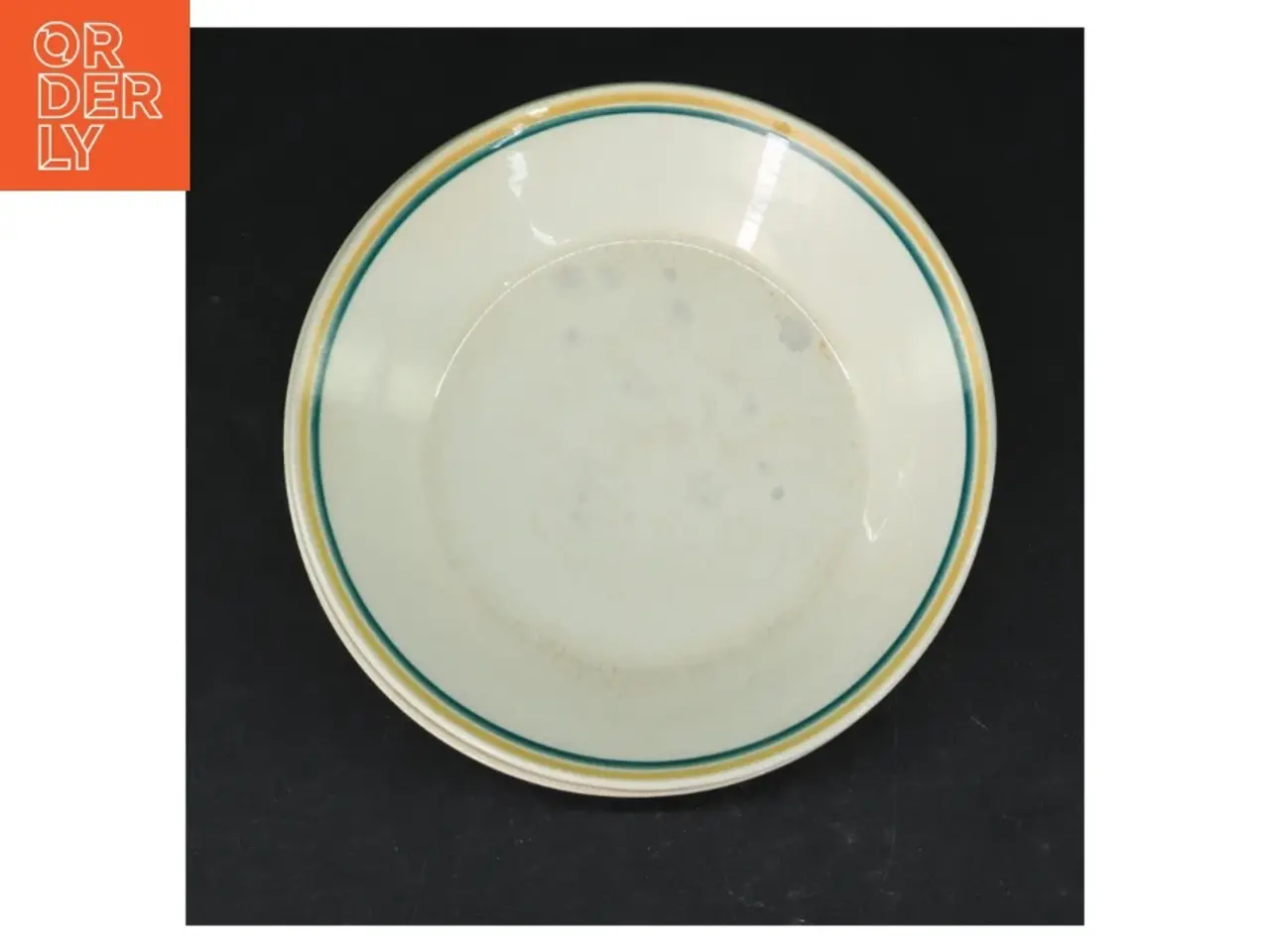 Billede 2 - To Keramik skåle med kantbånd (str. 2 styk. ø. 14,5 cm)