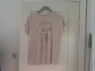 Beige t-shirt med one line