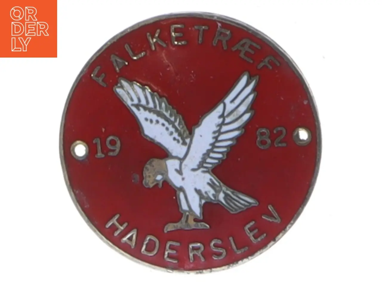 Billede 1 - Emblem for 'Falketræf Haderslev 1982' (str. Ø 4 cm)
