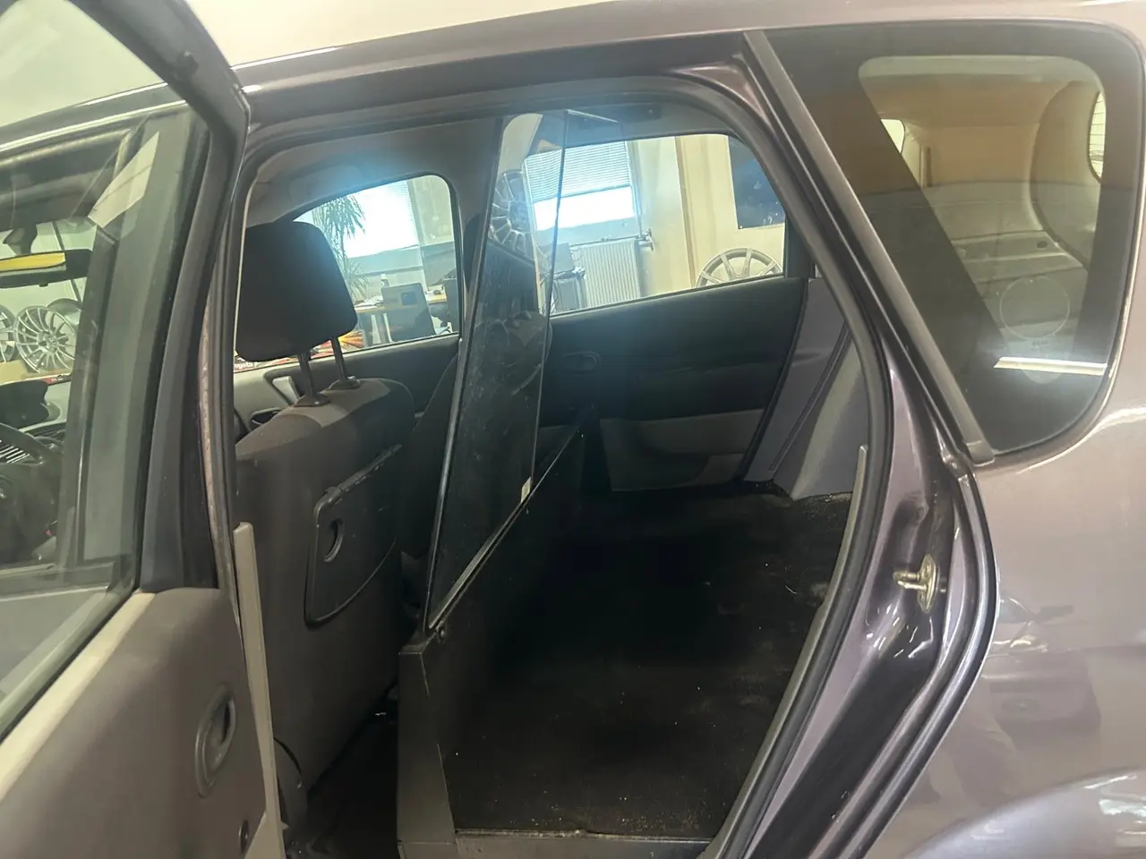 Billede 5 - Renault Scenic II 1,9 dCi 120 Authentique Comfort Van