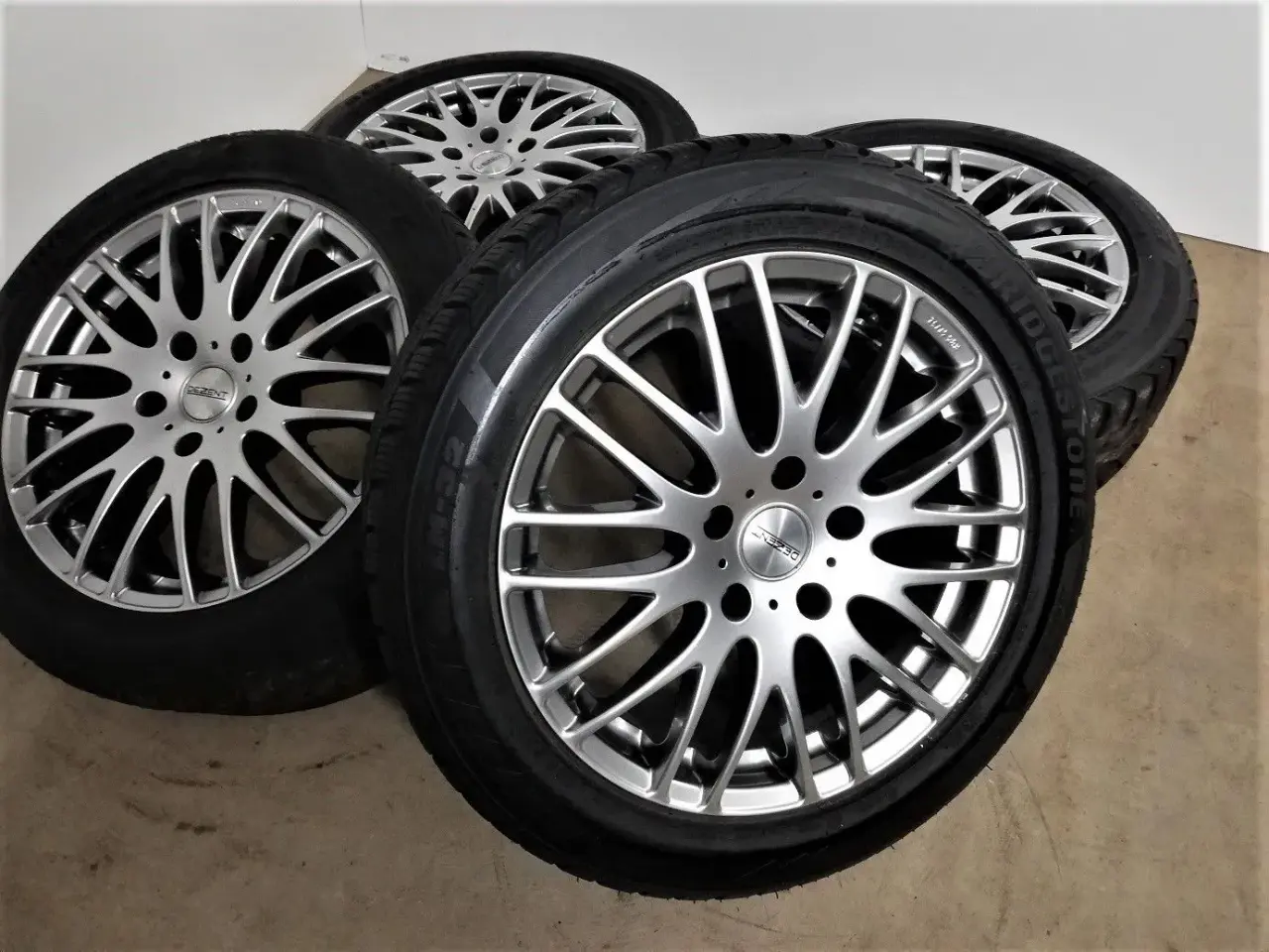 Billede 6 - 5x120 17" ET35, Dezent RG vintersæt