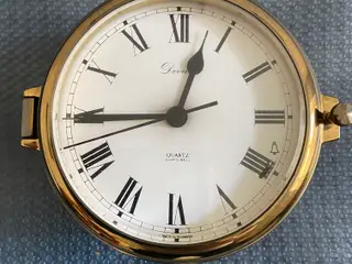 Skibsur og barometer i messing - GIV ET BUD