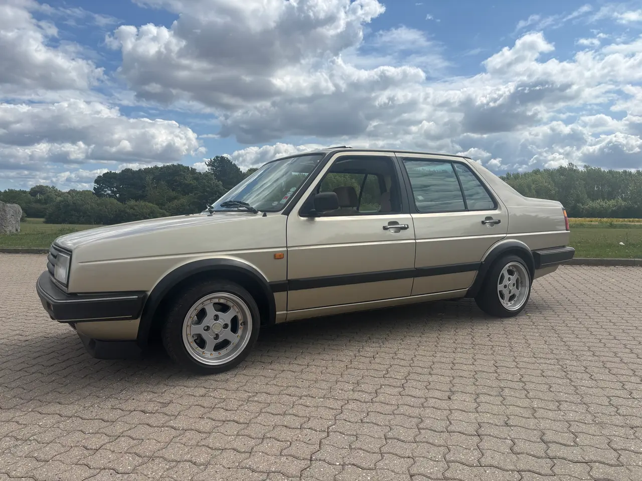 Billede 1 - Vw Jetta GL , kun 110000km