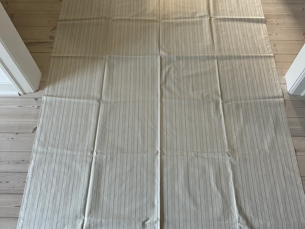 Billede 1 - Tekstilvoksdug