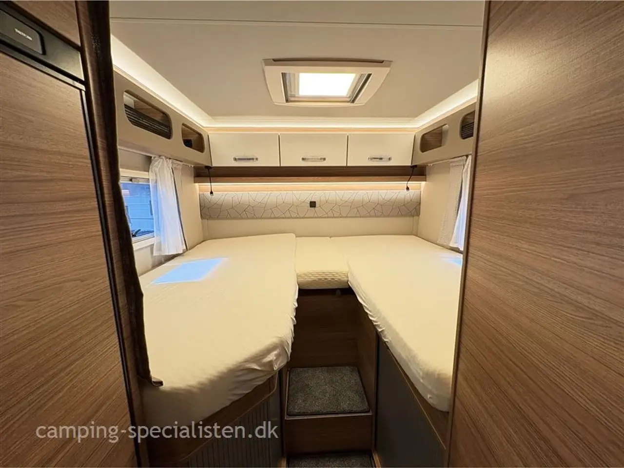 Billede 10 - 2026 - Weinsberg CaraSuite 650 MEG   NYHED Weinsberg CaraSuite 650 MEG Edition SPICY 2026 - Kan ses nu hos Camping-Specialisten.dk