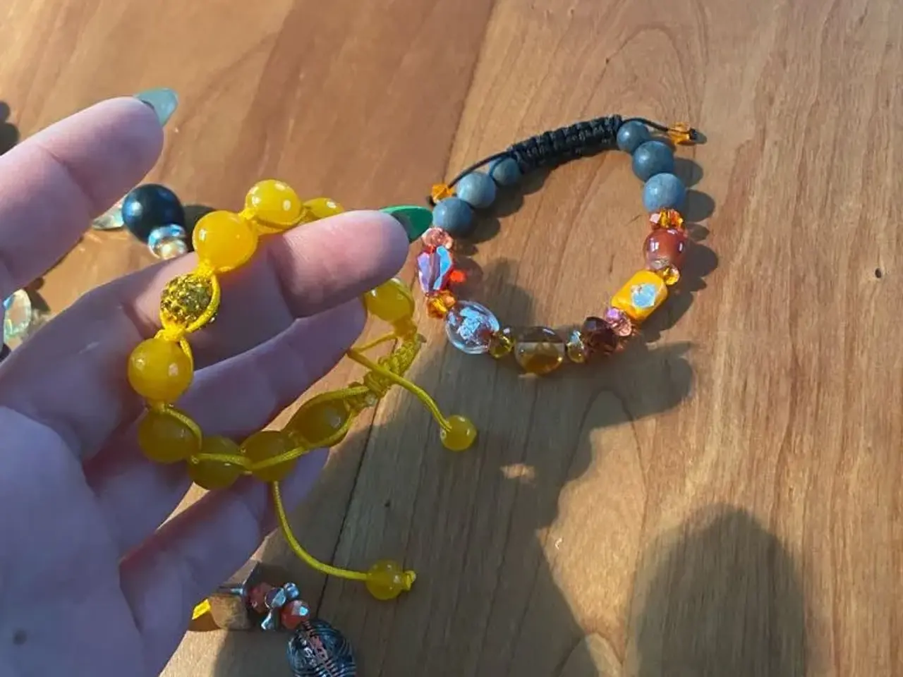 Billede 5 - Nye knyttede armbånd