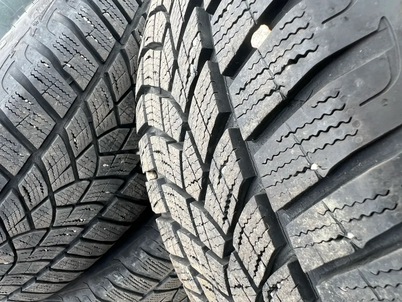Billede 3 - Nissan Qashqai vinterhjul komplette GoodYear