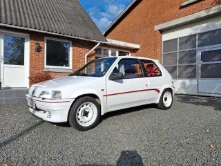 Rigtig fin og original 106 rally nysynet 