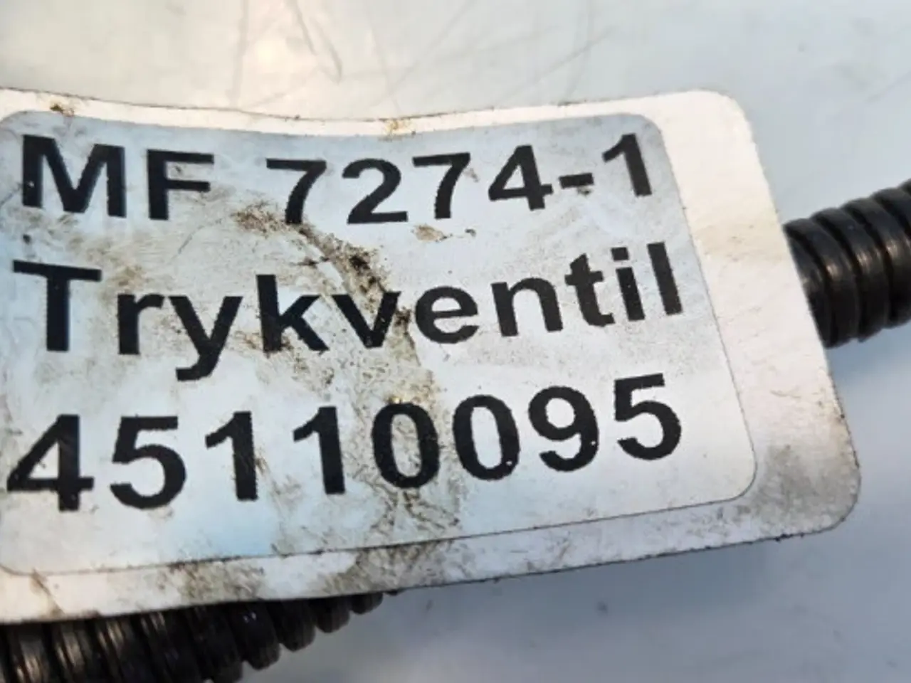 Billede 16 - Massey Ferguson 7274 Trykventil 45110095