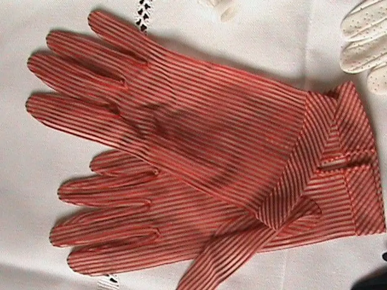 Billede 1 - Handsker vintage 1950-1964