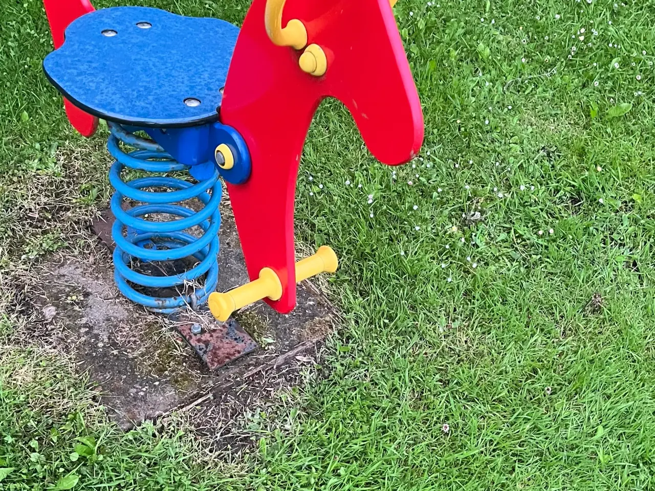 Billede 1 - Vippe hest super fin stand