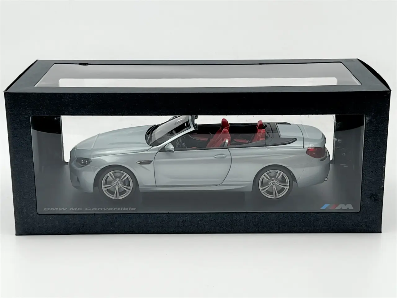 Billede 11 - 2013 BMW M6 F12 "Dealer Edition" 1:18