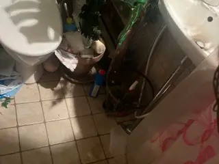 Ifö Toilet m. Cisterne + toiletbræt