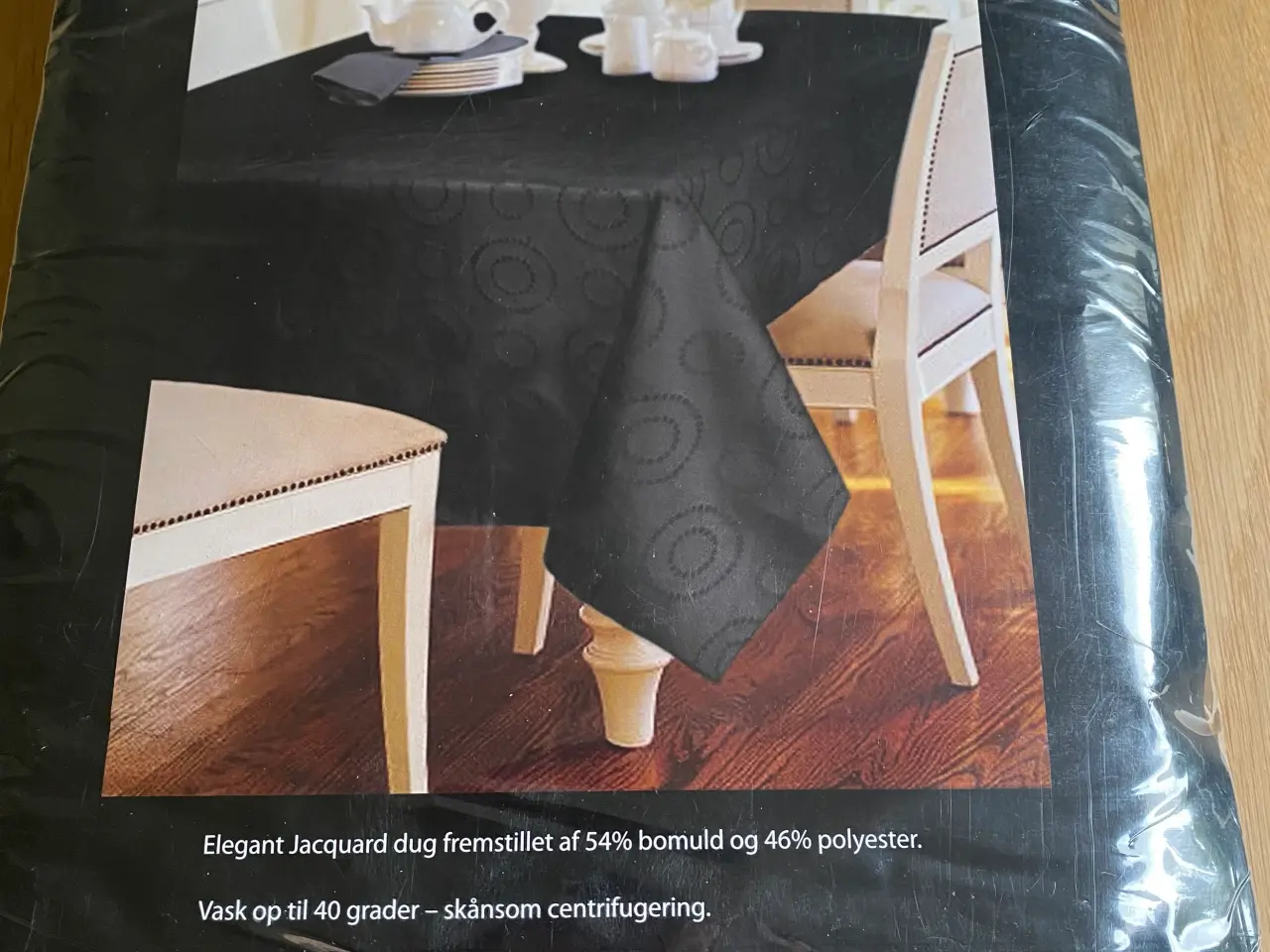 Billede 1 - Sort Borddug  - Skagen Living
