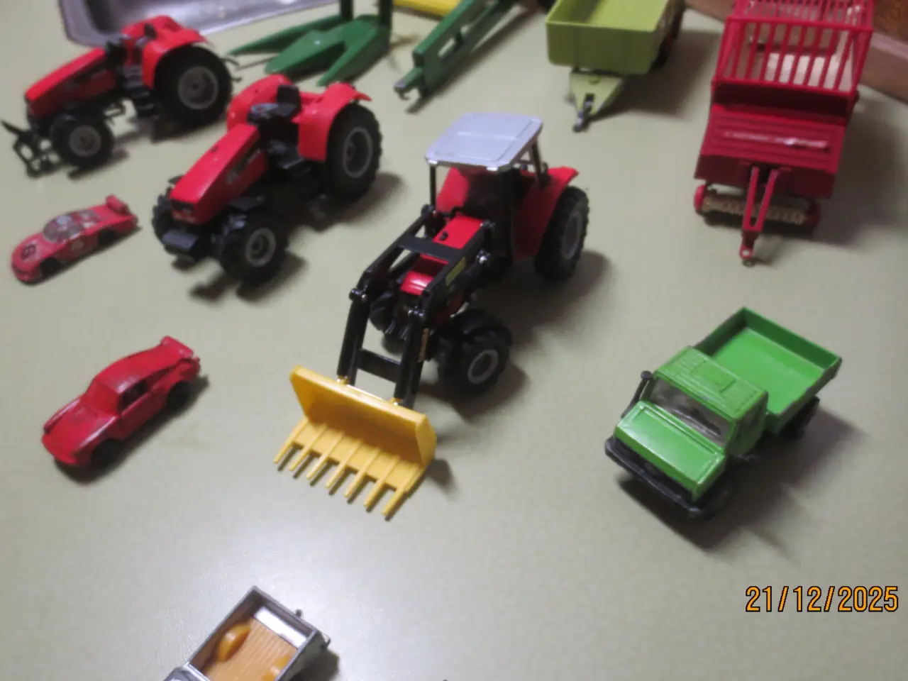 Billede 8 - Modeltraktor Og Model lastbiler i SIKU /ERTL 