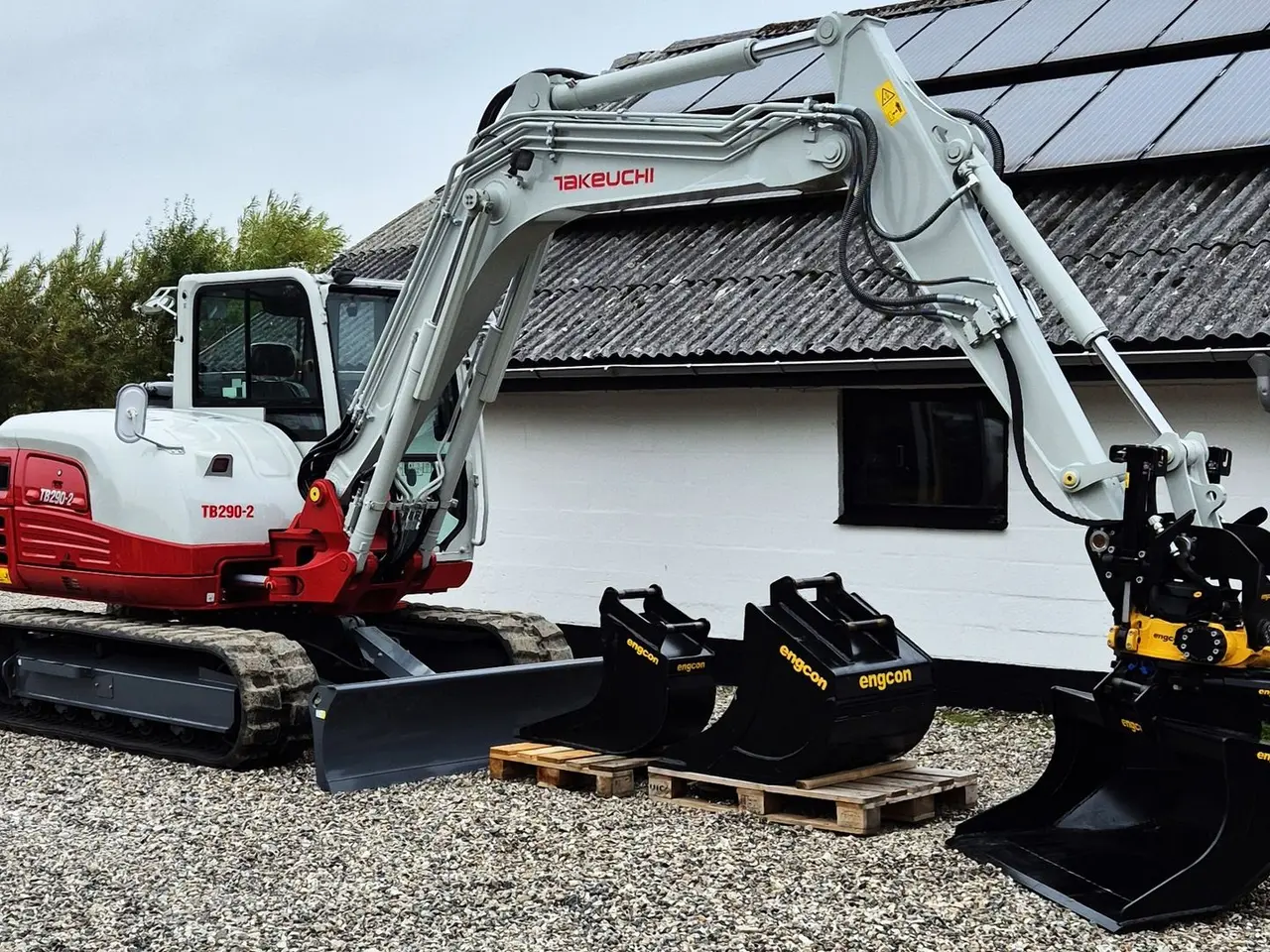 Billede 2 - Takeuchi TB290-2 / Fabriksny / Engcon med gribeklo / MIG2 / Engcon skovlsæt