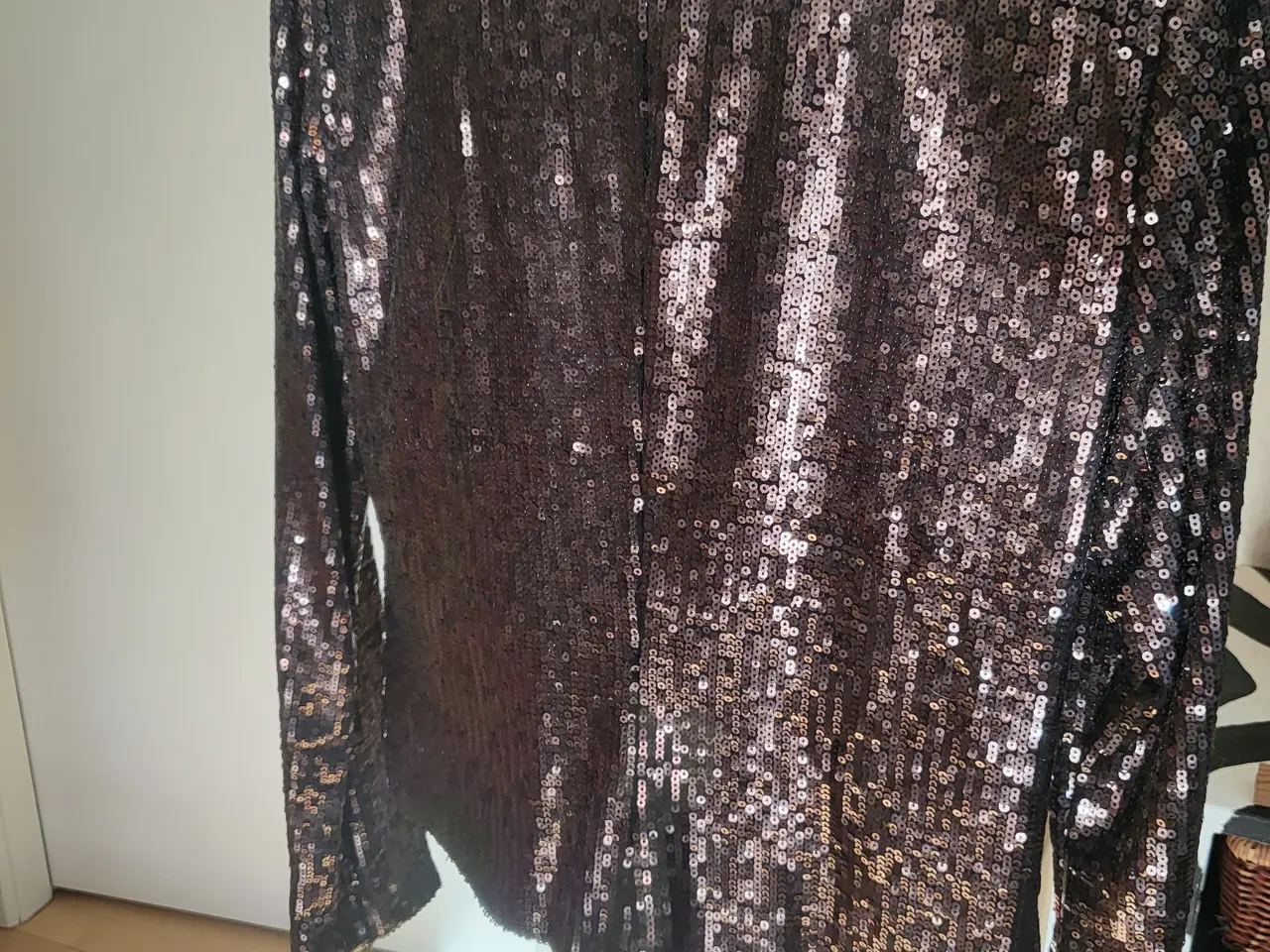 Billede 3 - Unikt Gallafest dress i flot rosabrun farve.