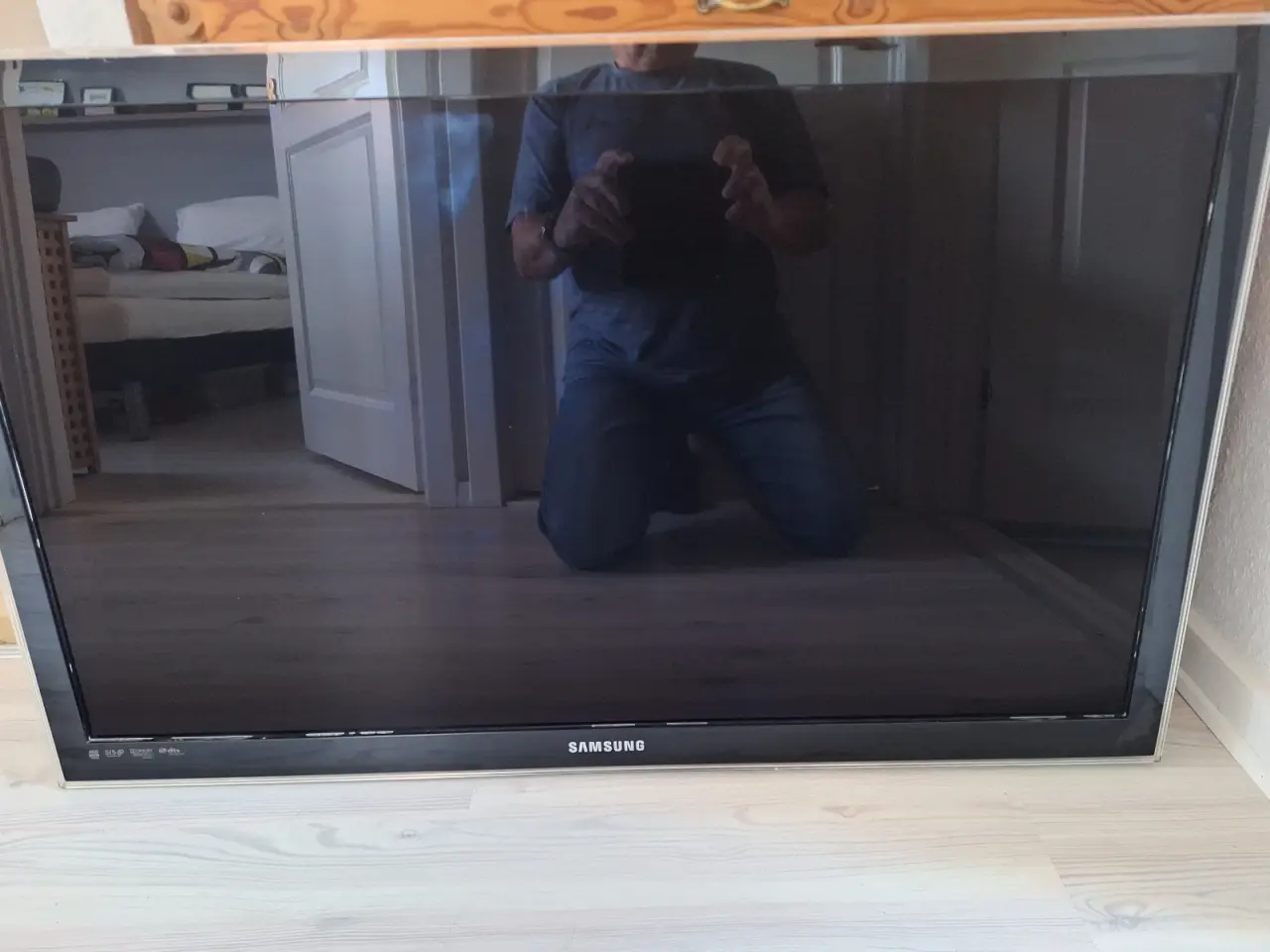 Billede 1 - 40 Tømmer LED  Samsung tv 