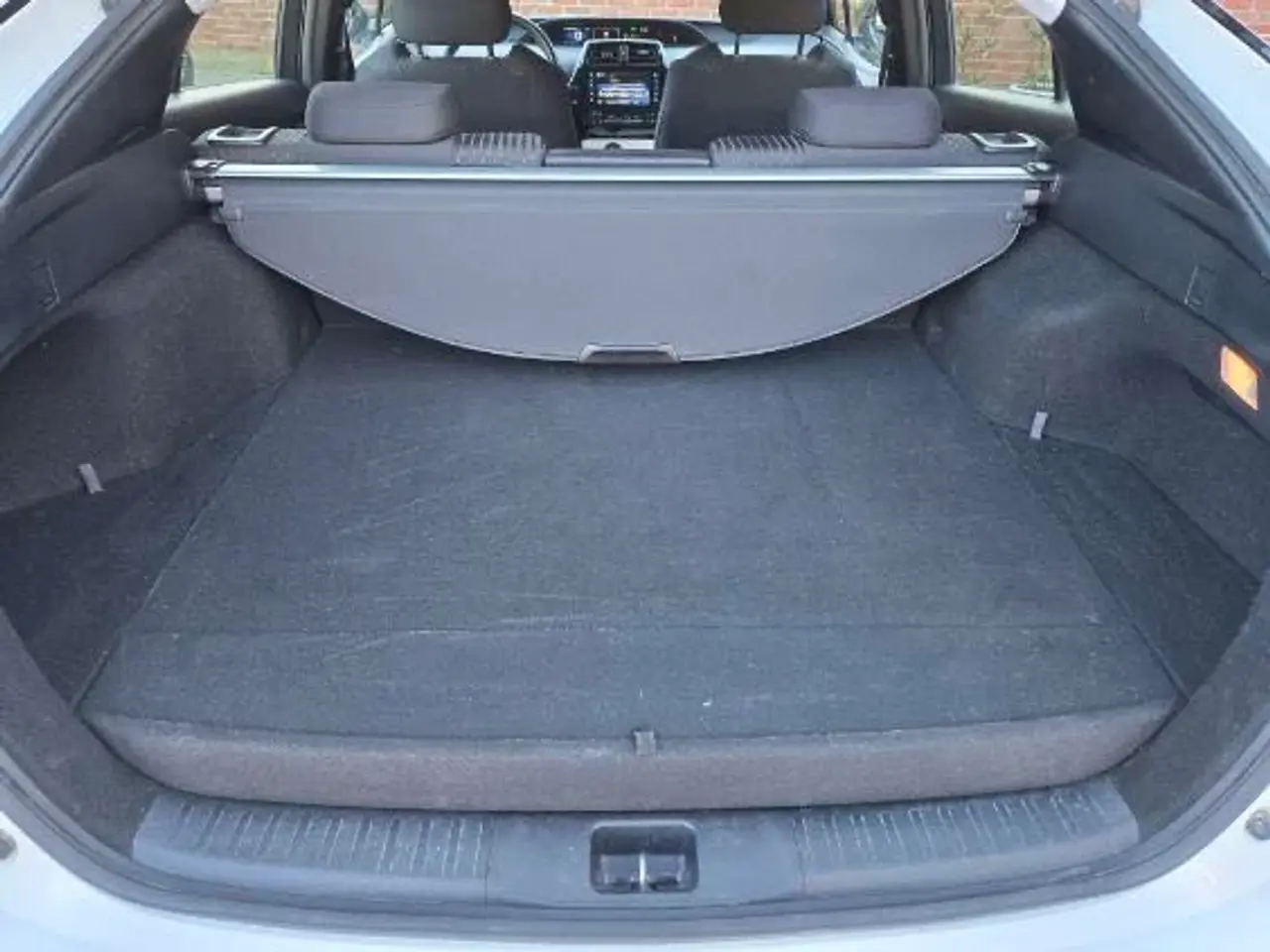 Billede 10 - Prius Plugin Hybrid som ny