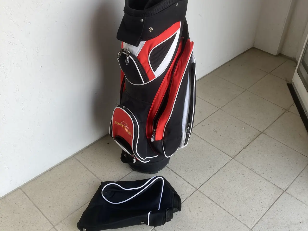 Billede 5 - Flot Golfbag er som ny.