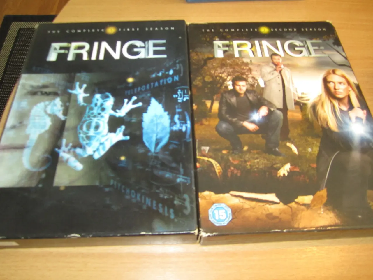 Billede 2 - BYD. FRINGE. Complete sæson 1-5. Boks.