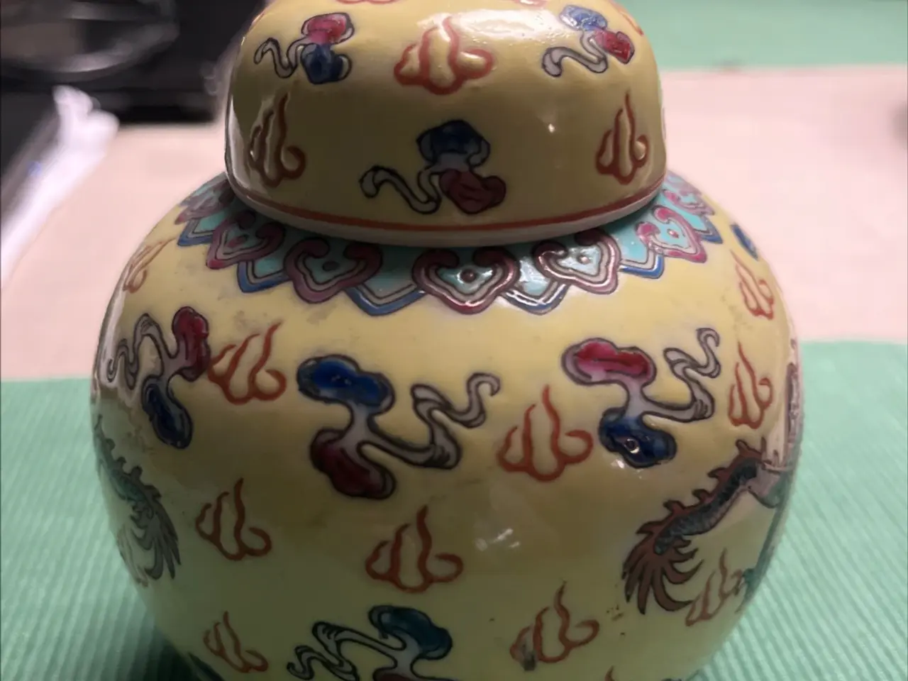 Billede 1 - Flot kinesisk ginger jar / lågkrukke med dragemoti